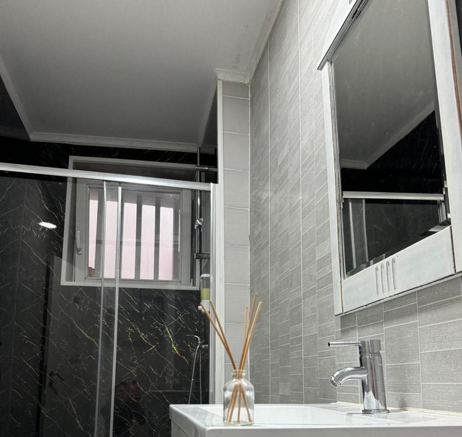 Frank'S House & Happy Downtown Apartment Lisbon Bagian luar foto